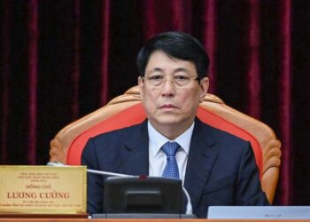 國會選舉常務委員會秘書梁強擔任國家主席